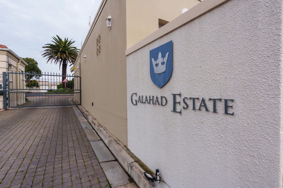2 Bedroom Property for Sale in Royal Ascot Western Cape